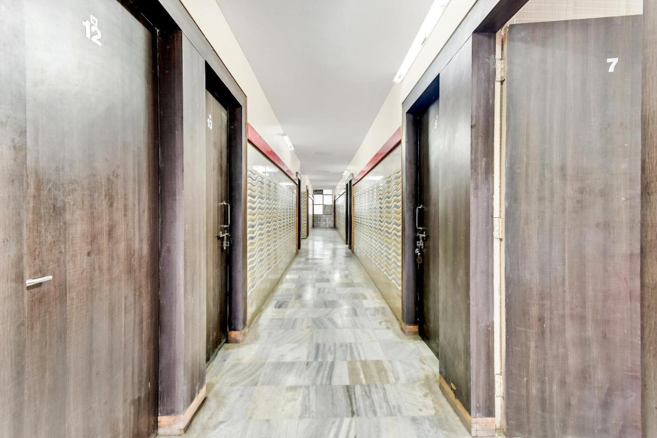 Spot On 40292 Hotel Shangrila Inn Аурангабад Экстерьер фото